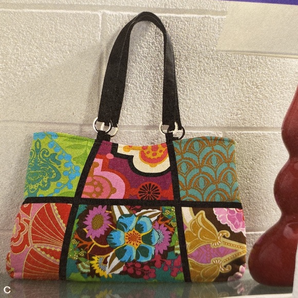 Simplicity 2396 Sewing Pattern Tote Bags Sweet Pea Uncut - Picture 2 of 9